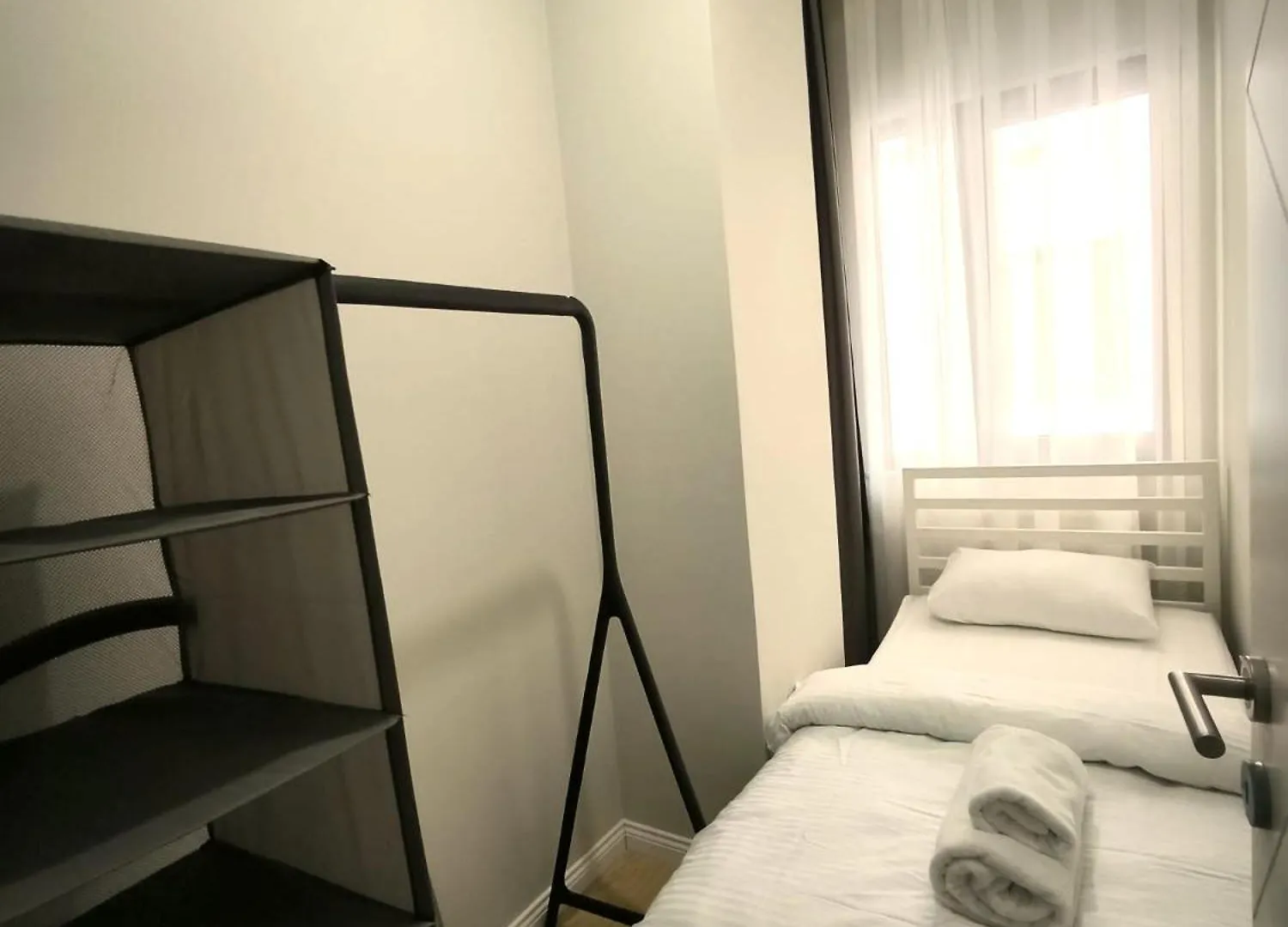 New Apt With Bedroom & Office Provincia di Provincia di Istanbul Turchia
